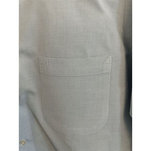 Tom James Executive Collection Hand Tailored Button Down - Picture 4 of 8